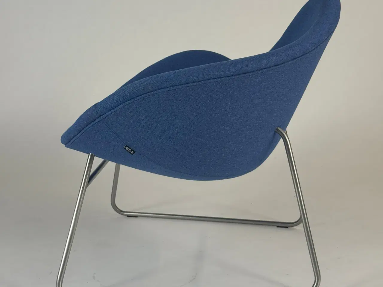 Billede 4 - +Halle | K2 Sled Loungestol (Kvadrat Rewool 767)