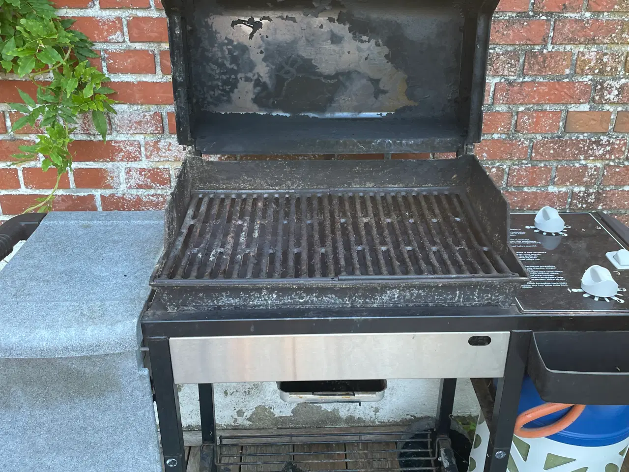 Billede 2 - Gasgrill 