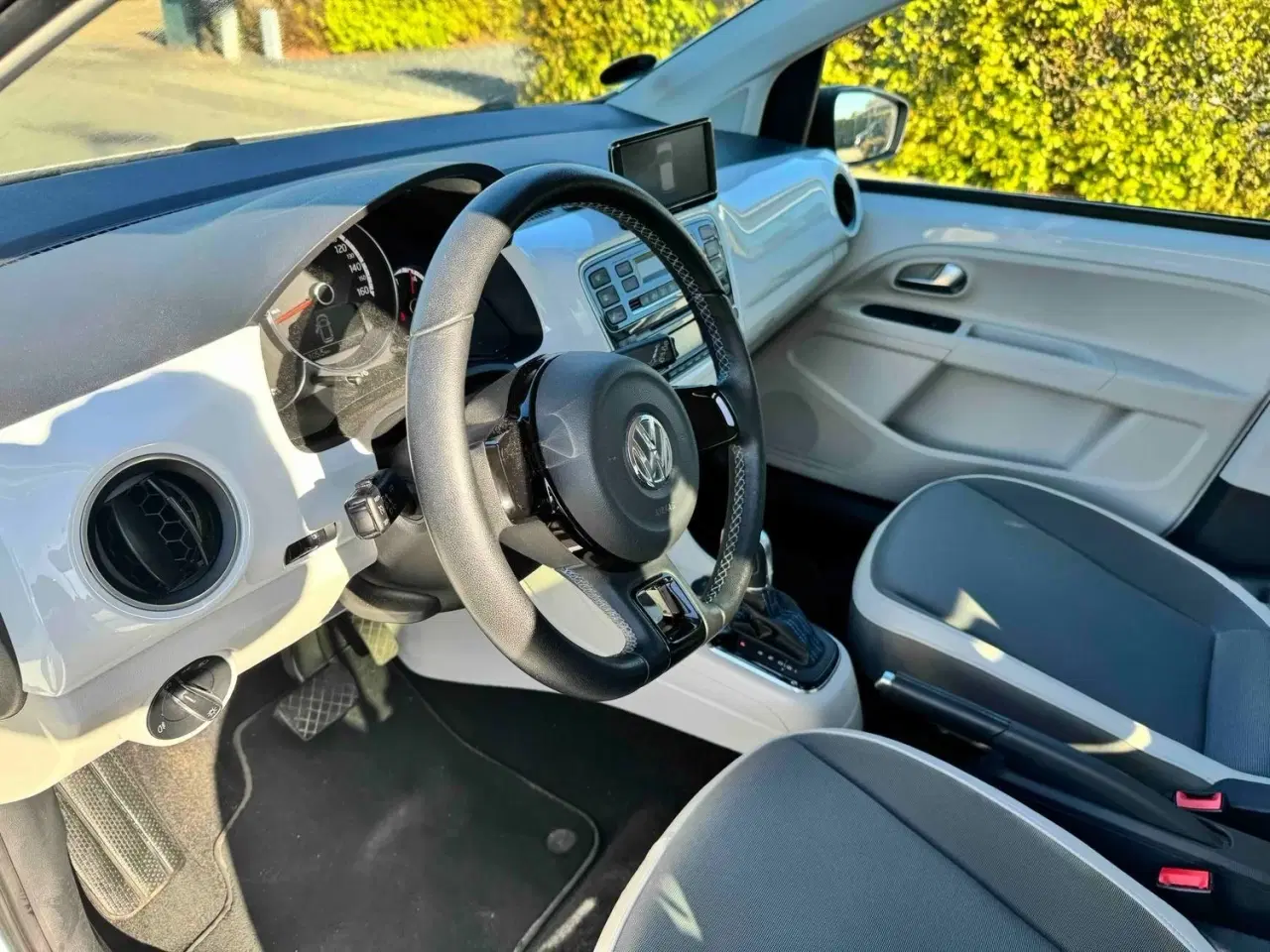 Billede 2 - VW e-Up!  High Up!