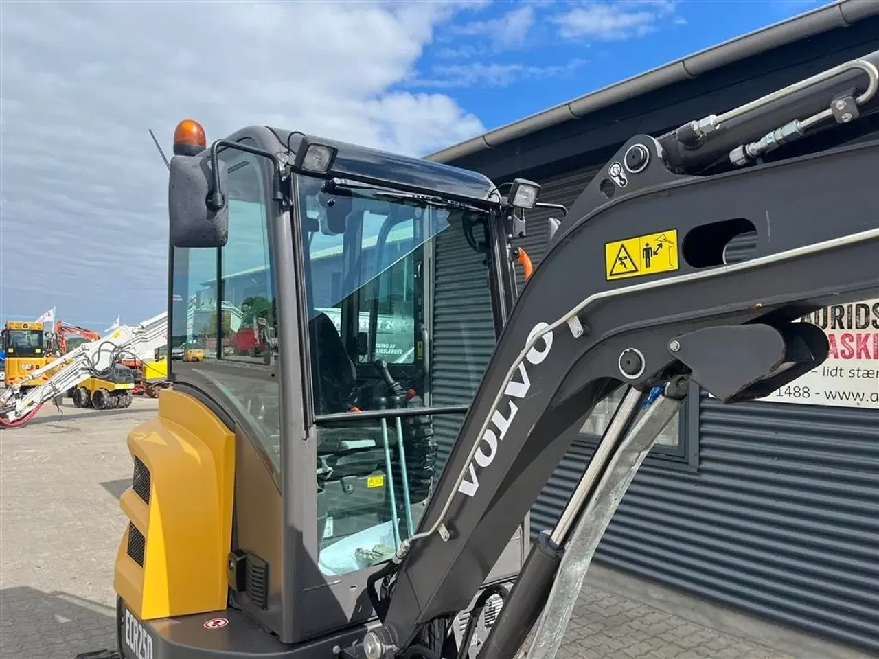 Billede 16 - Volvo ECR25d Powertilt 3 skovle