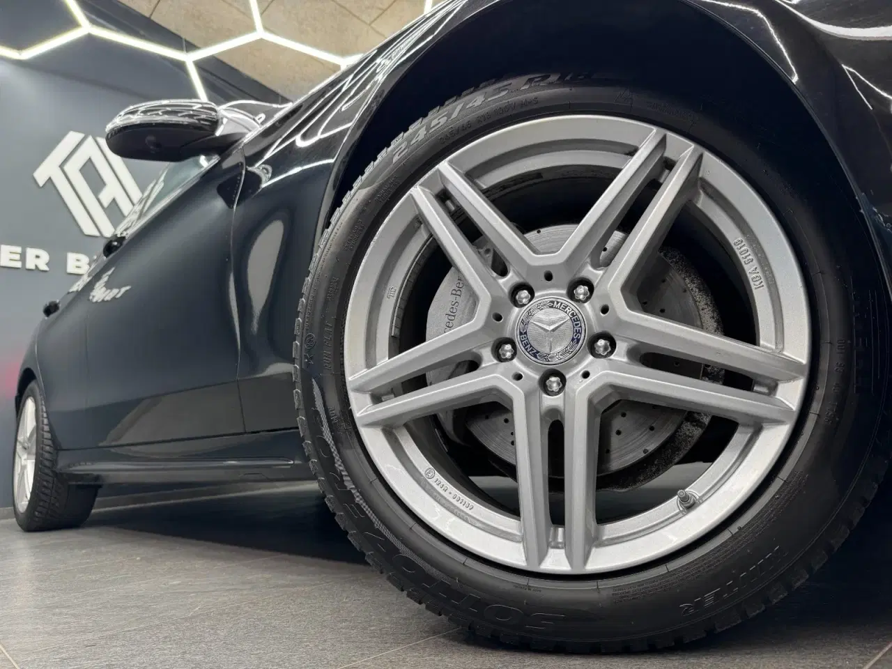 Billede 2 - Mercedes C220 d 2,2 AMG Line stc. aut.