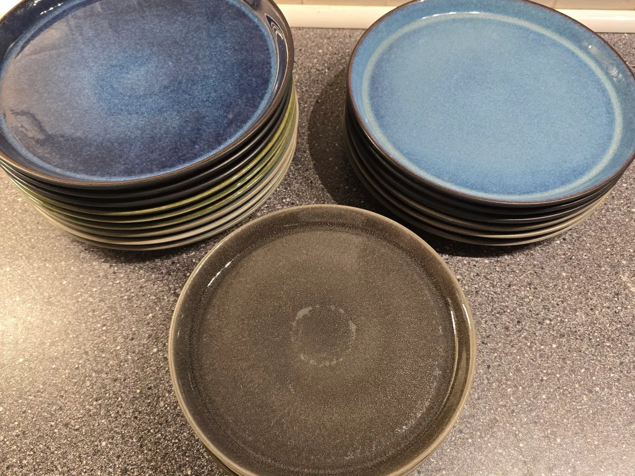 Billede 2 - Bitz frokost og middagstallerknen