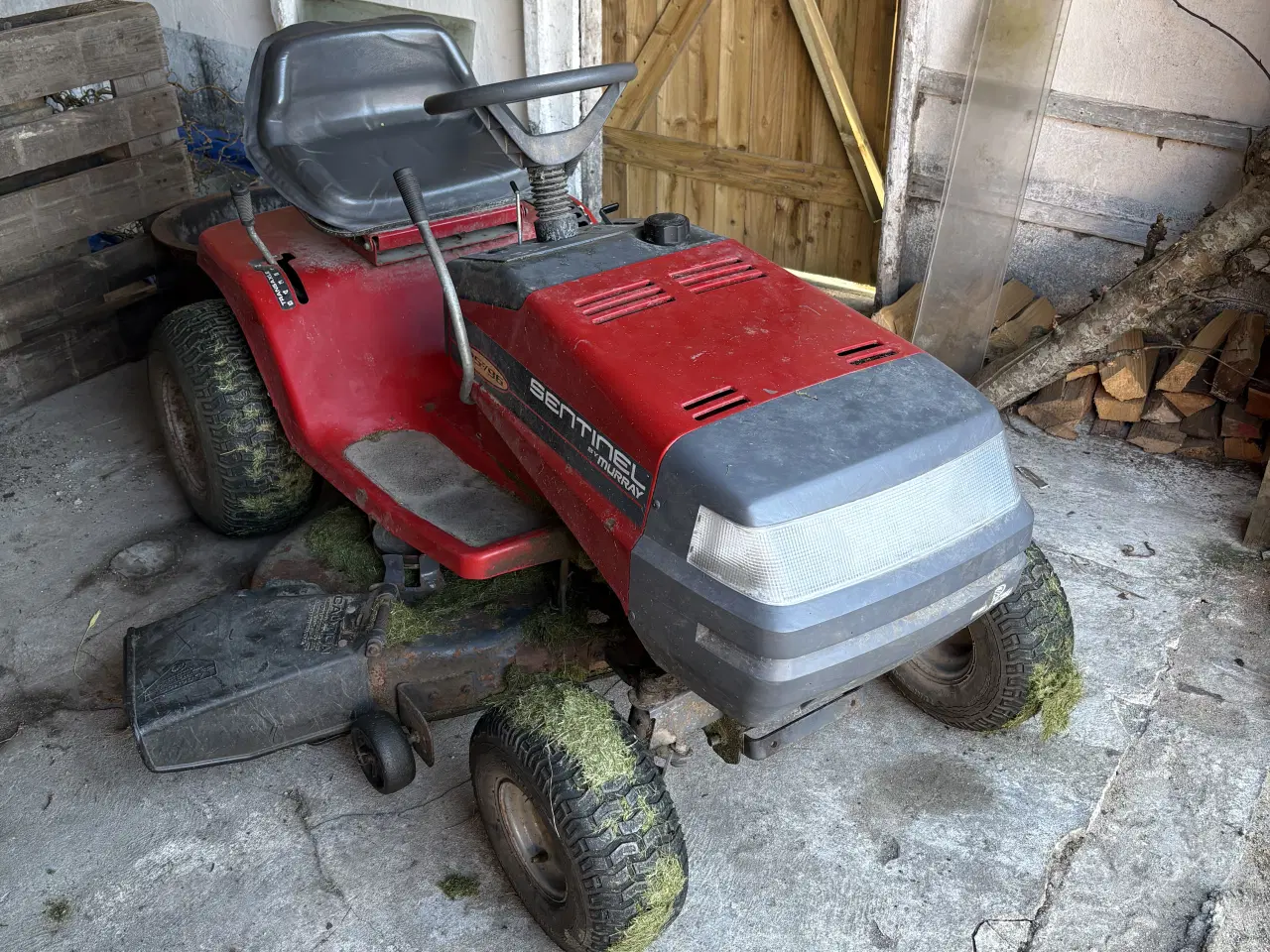 Billede 1 - Sentinel Murray 12,5 hp Havetraktor