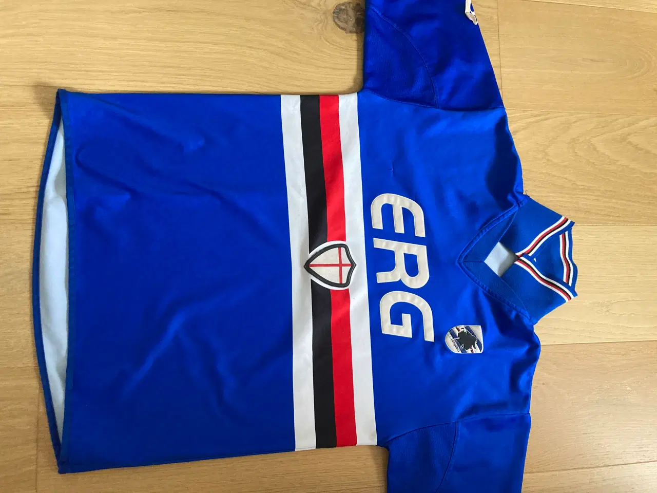 Billede 3 - Fodboldtrøjer