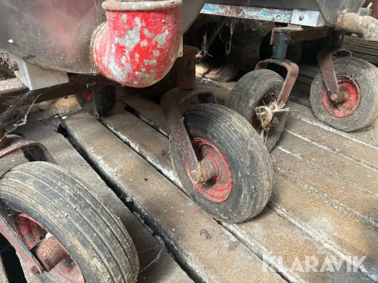 Billede 9 - Kalvefodervogn 2 styk.