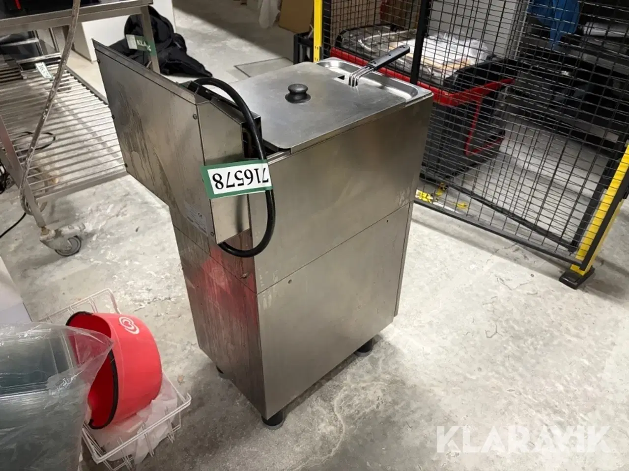 Billede 6 - Grill- og fastfoodstation komplet med friture, stegeplade, rullebrødrister, kontaktgrill og rustfrit arbejdsbord