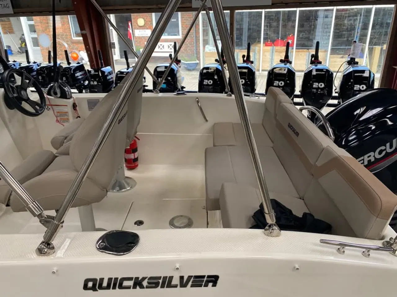 Billede 4 - Quicksilver 455 Cabin 50 HK med alt i udstyr