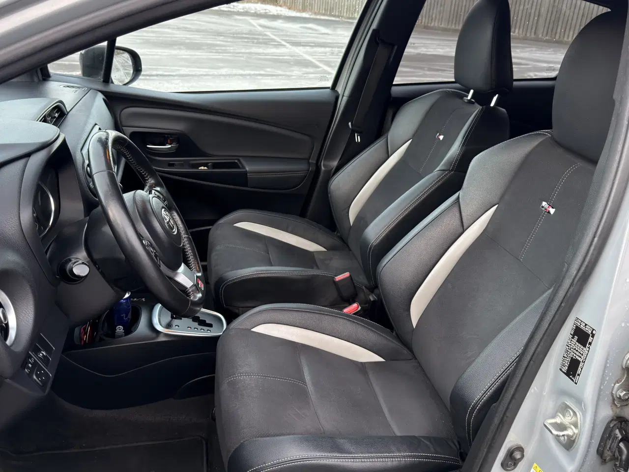 Billede 10 - Yderst sjælden GR Sport Yaris Hybrid