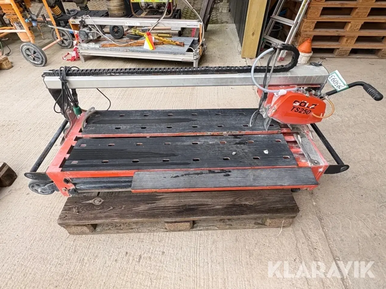 Billede 2 - Fliseskærer på bord Gölz TS250