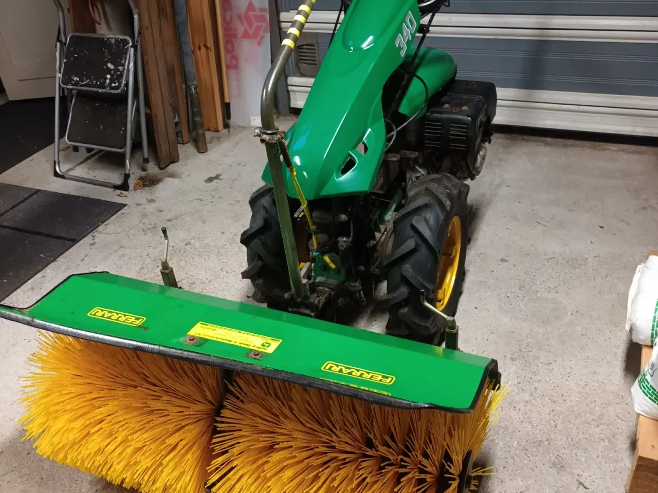 Billede 1 - Ferrari fejemaskine