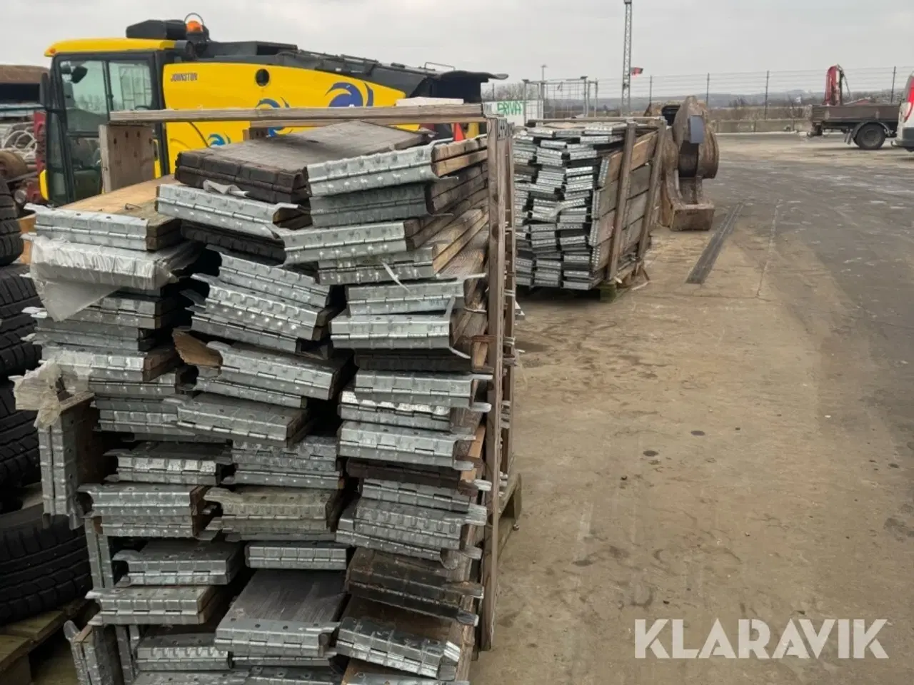 Billede 5 - Stort Lot af pallerammer 400 styk