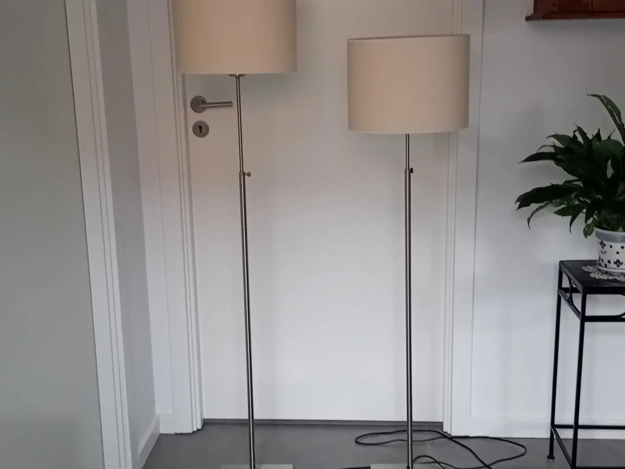Billede 1 - To standerlamper