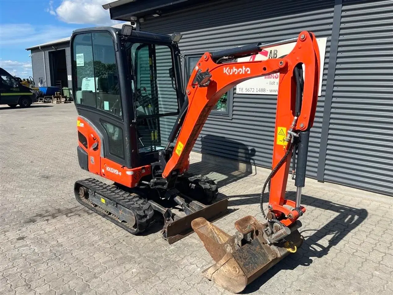 Billede 3 - Kubota KX019-4 Tiltfæste, Koblinger og haner og 3 skovle