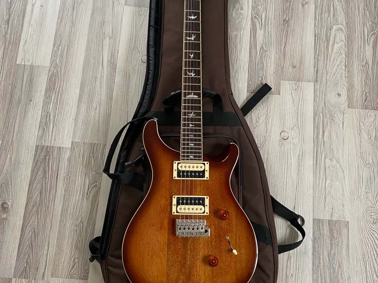Billede 2 - Elguitar