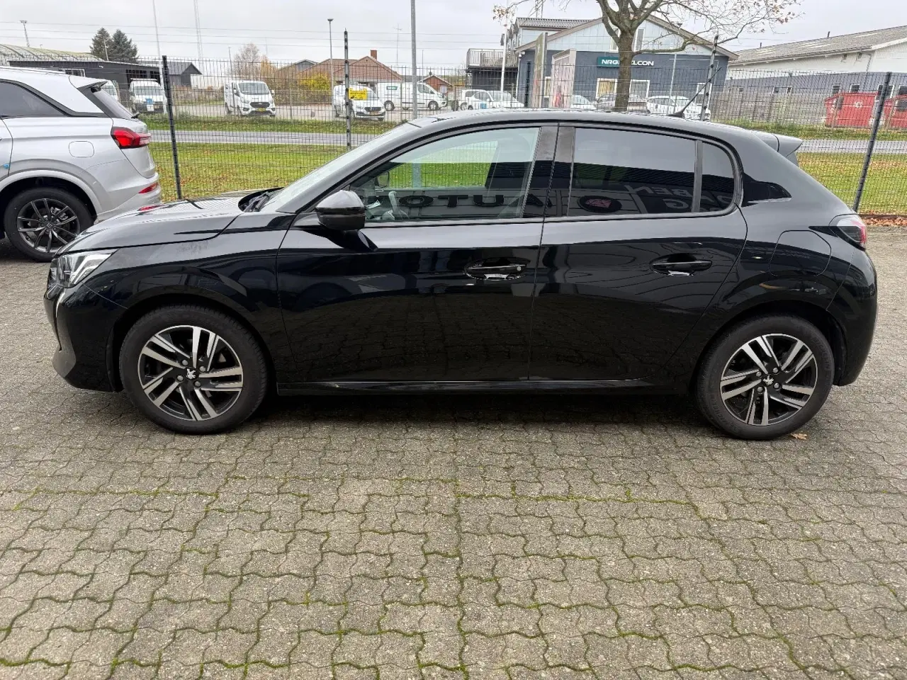 Billede 4 - Peugeot 208 1,5 BlueHDi 100 Allure Sky
