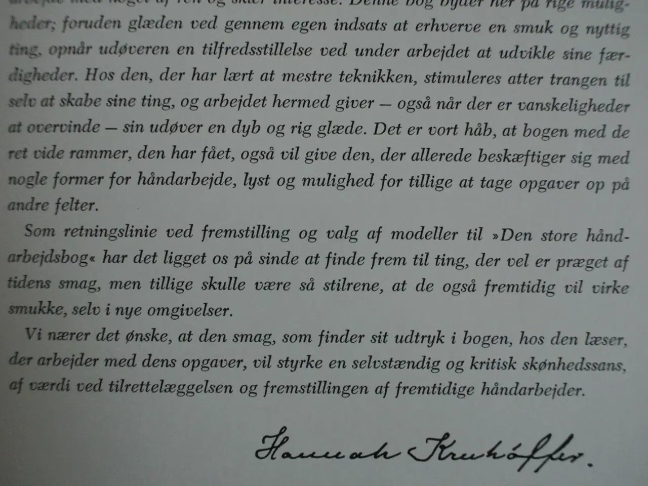 Billede 3 - den store håndarbejdsbog, af hannah kruhøffer, emn