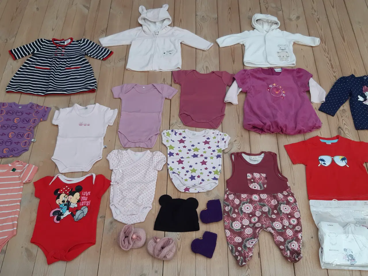 Billede 8 - BABY dyner med GÅSEDUN - pude og sengetøj