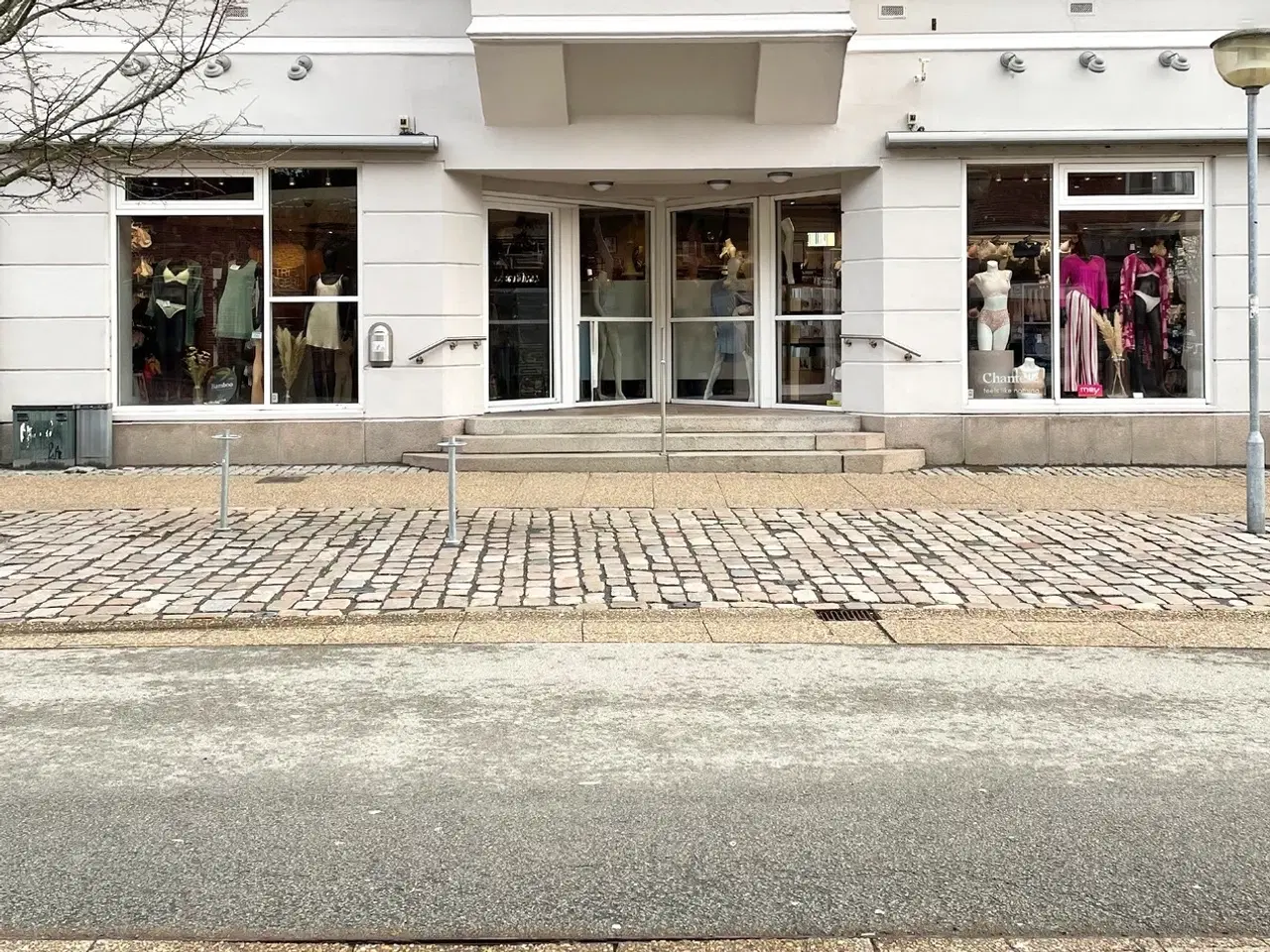 Billede 1 - Butikslejemål i Hjørrings gågade
