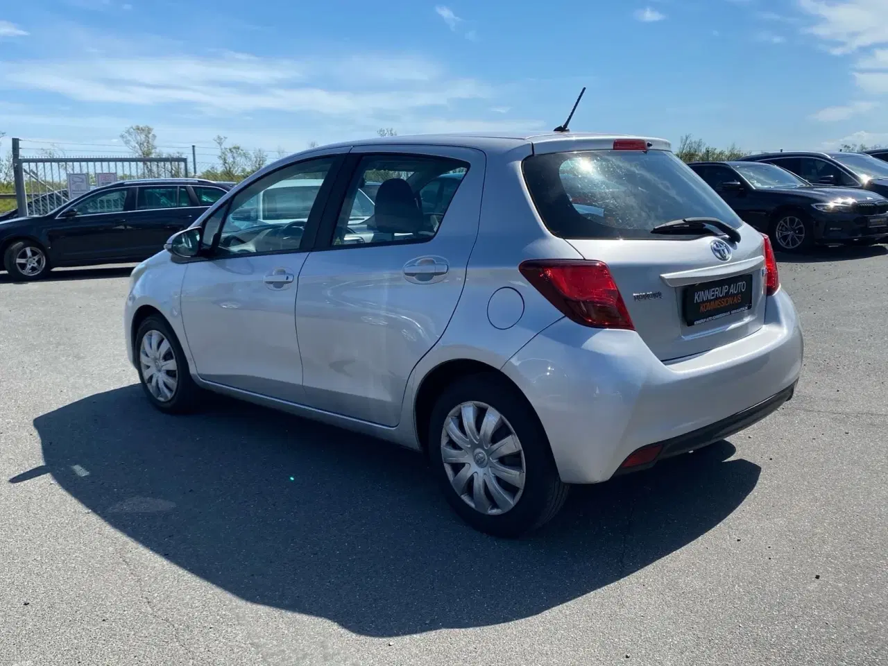 Billede 4 - Toyota Yaris 1,0 VVT-I T2 69HK 5d