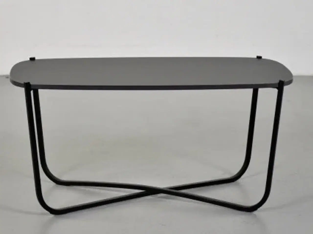 Billede 1 - Root loungebord fra fora form i sort