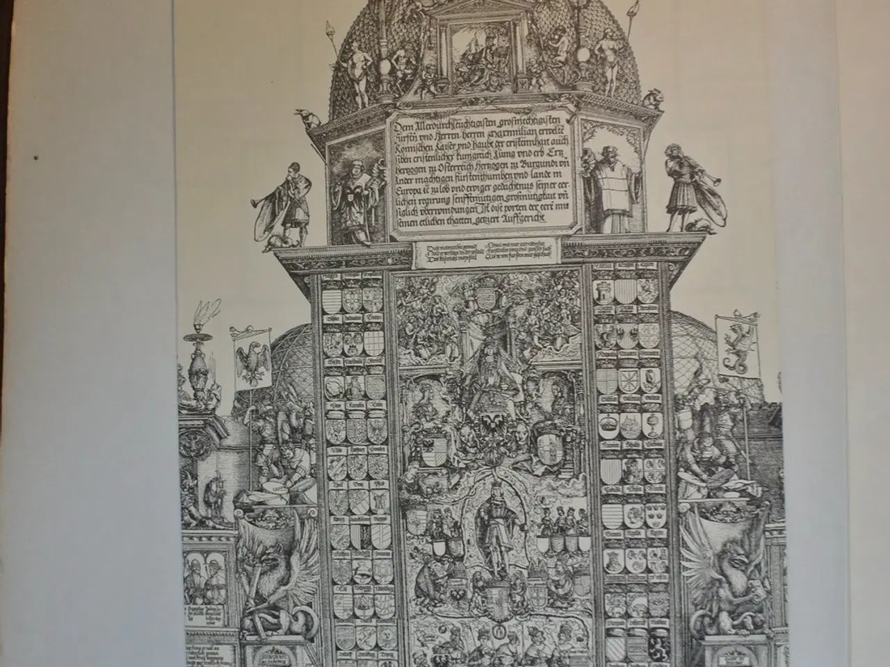 Billede 2 - maximilian's triumphal arch - woodcuts, by albrech