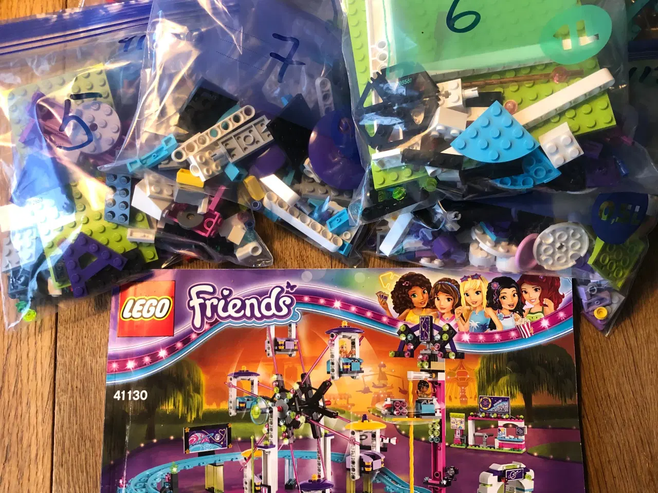 Billede 7 - Lego Friends Forlystelsespark - rutsjebane 41130