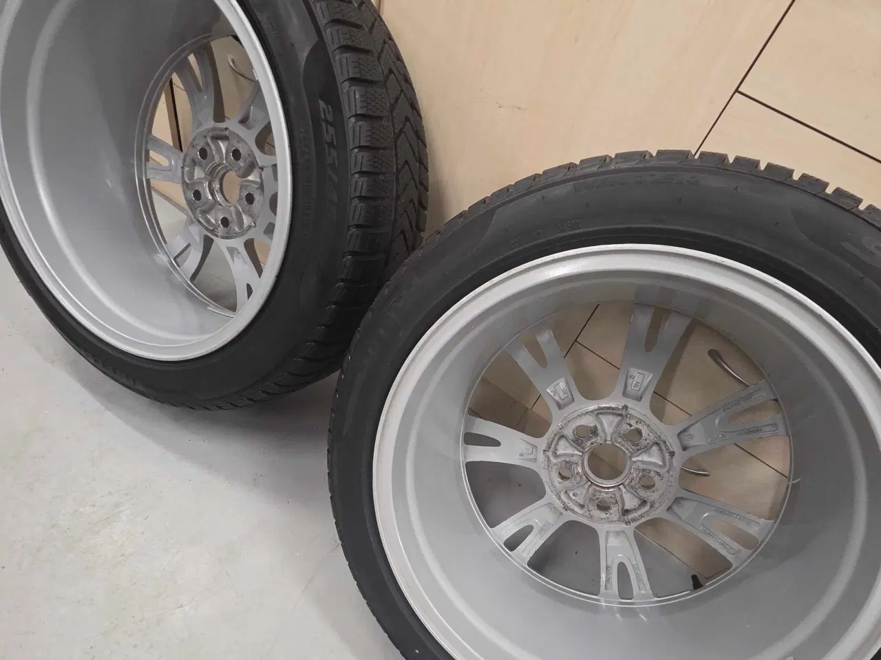 Billede 9 - Originale Tesla vinterhjul 