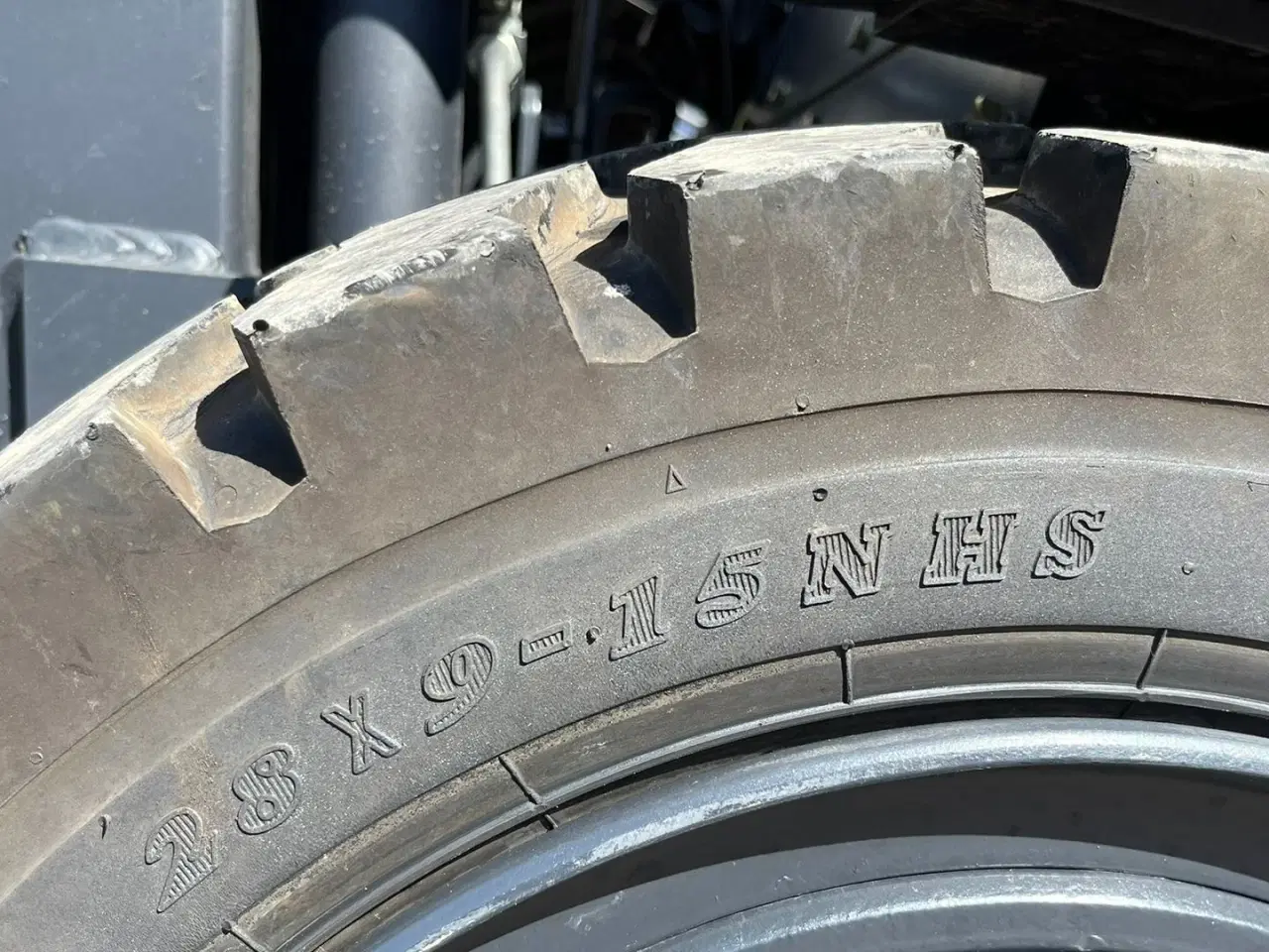 Billede 20 - Doosan D30 G med kabine og KUN 57 TIMER FRA NY, MED TIME GARENTI