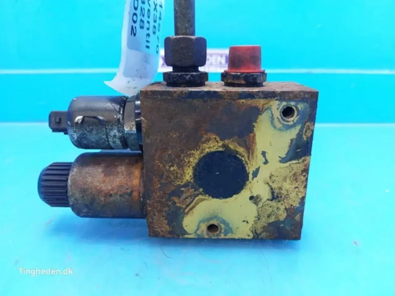Billede 7 - New Holland FX38 Hydraulikventil 9831828
