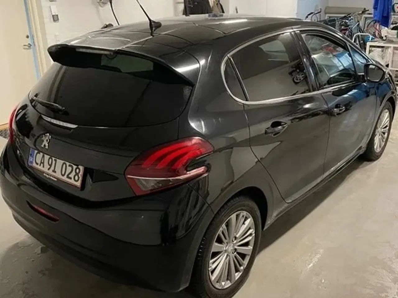 Billede 2 - Peugeot 208 1,6 BlueHDi 100 Allure Sky