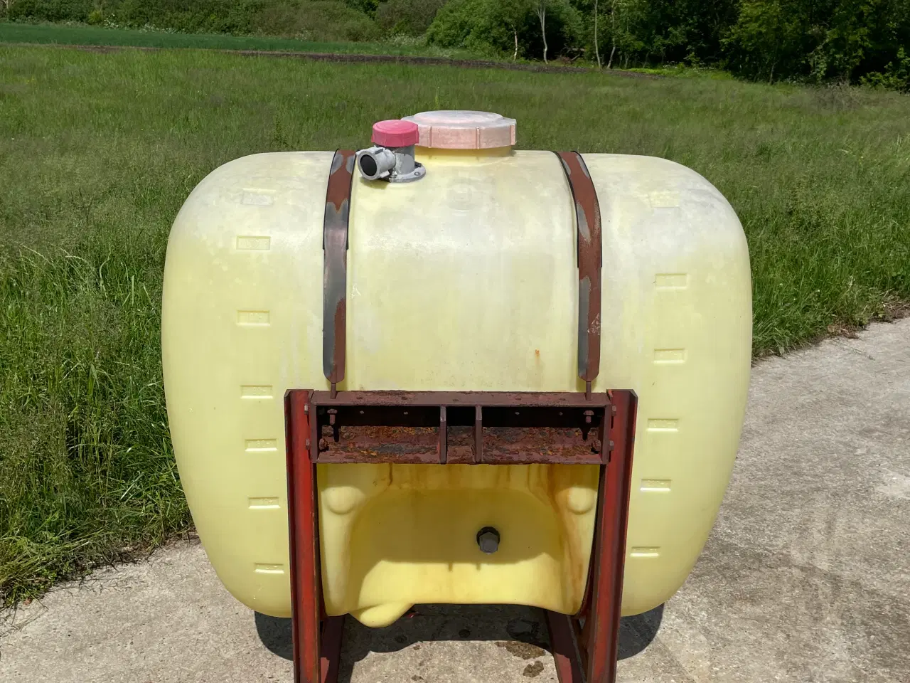 Billede 2 - Vandtank 600 liter