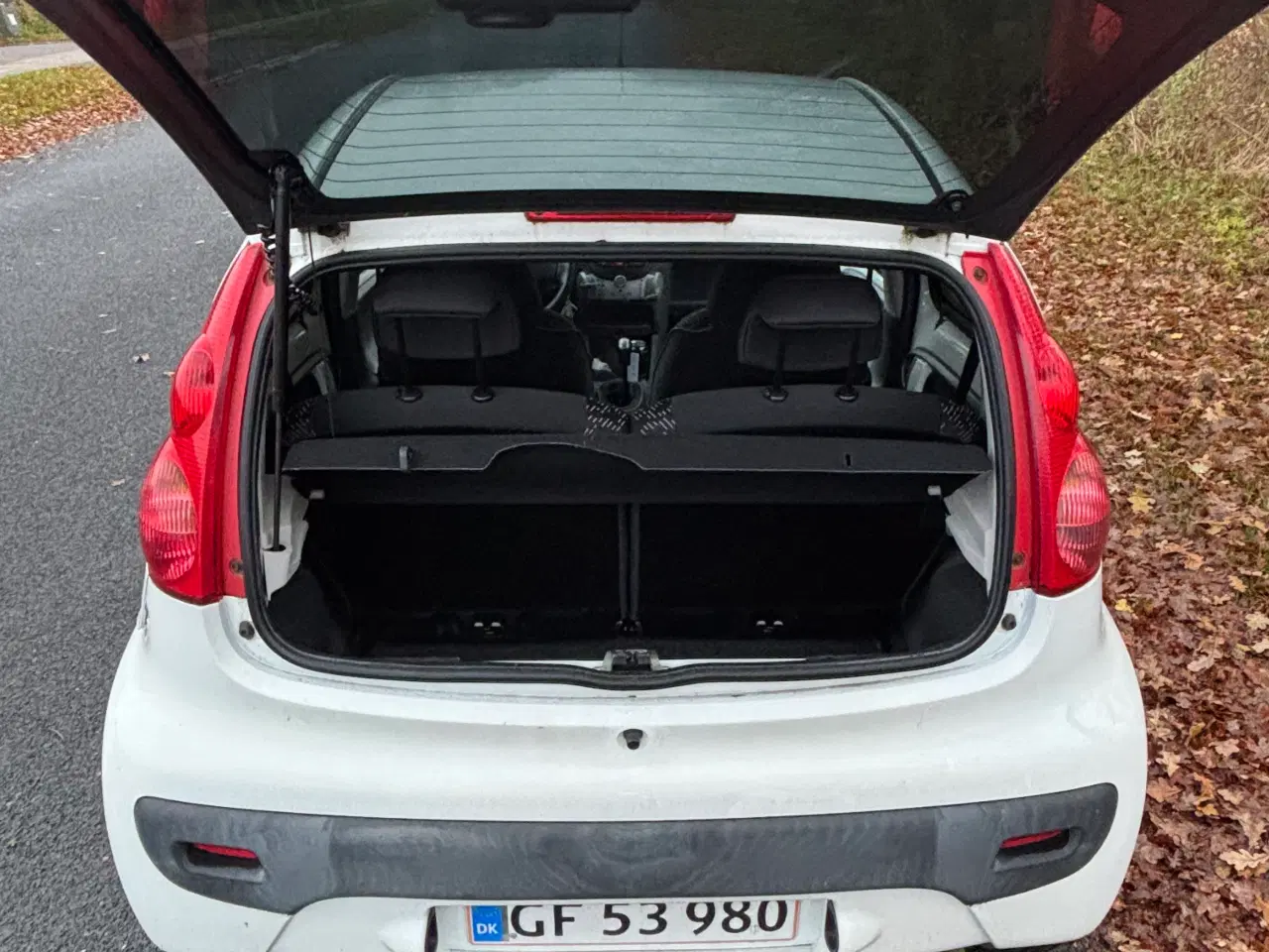 Billede 5 - Nysynet 107 årg 12’ lav Km