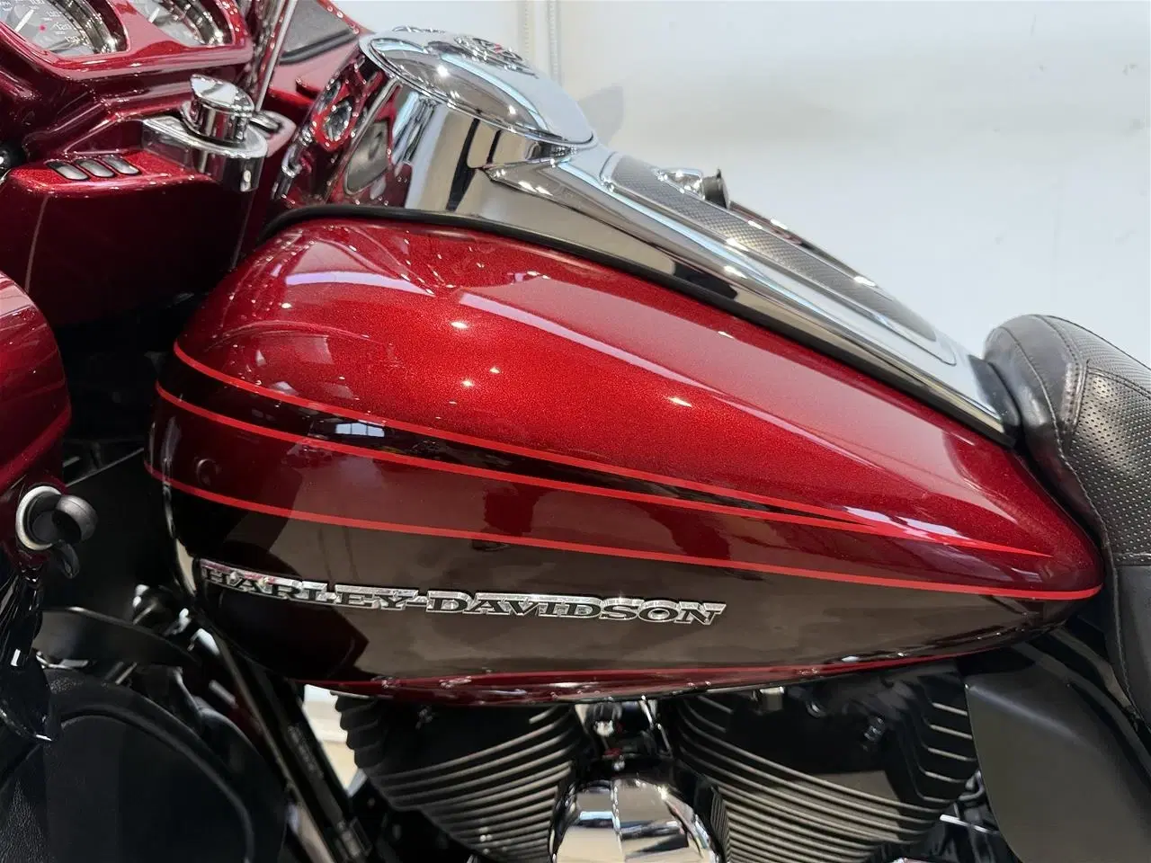 Billede 41 - Harley Davidson FLTRUSE Road Glide Ultra CVO 110"