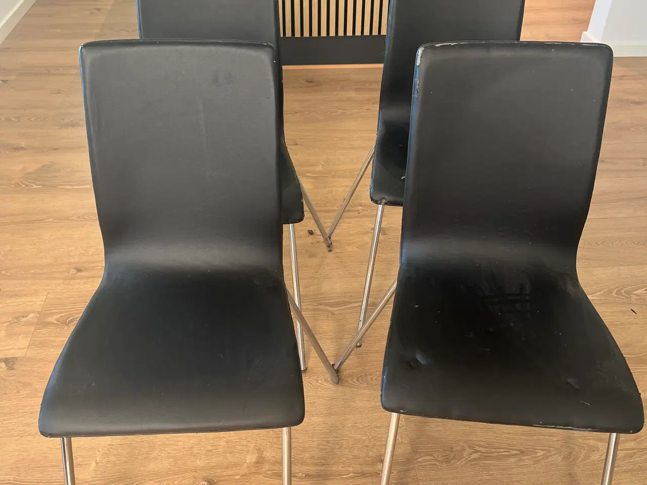 Billede 1 - 4 sorte spisebordsstole 