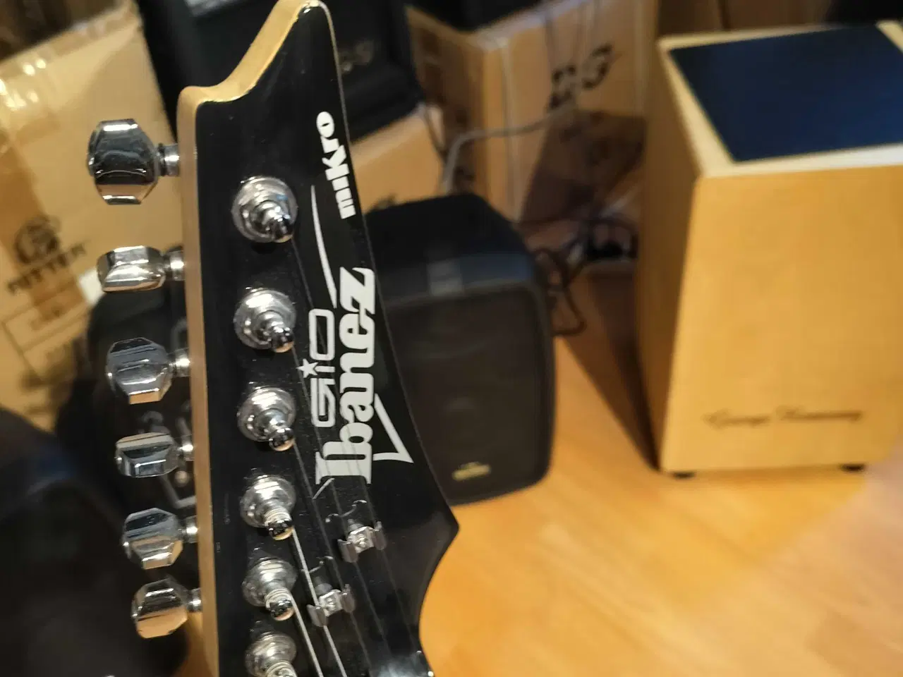 Billede 2 - Ibanez GIO Mikro elguitar 