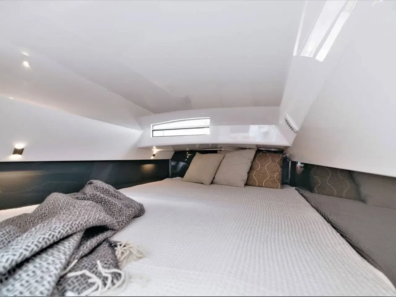 Billede 30 - Nordkapp Noblesse 830 - 250 HK Yamaha/udstyr