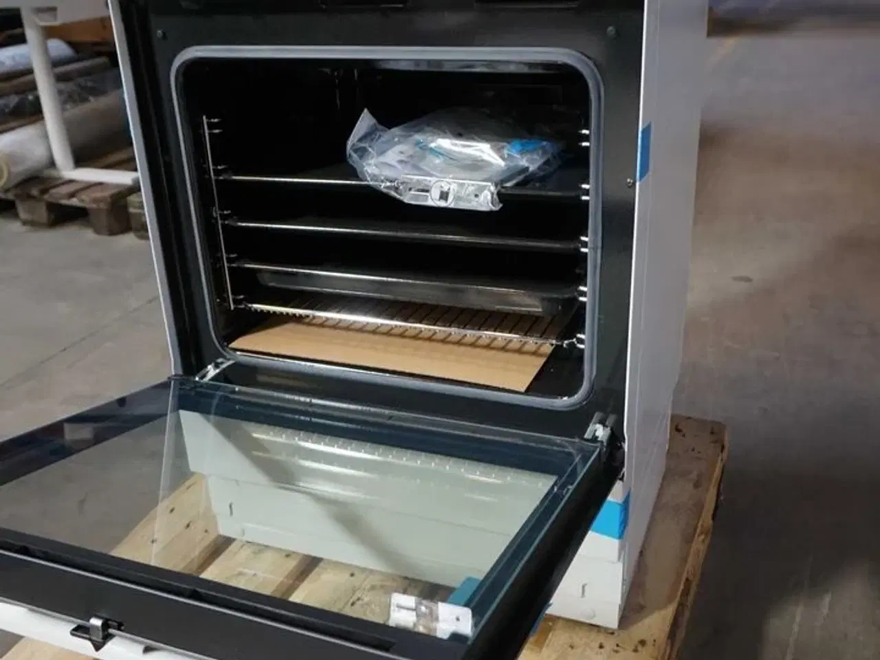 Billede 7 - Electrolux LKR64000NW, Keramisk komfur