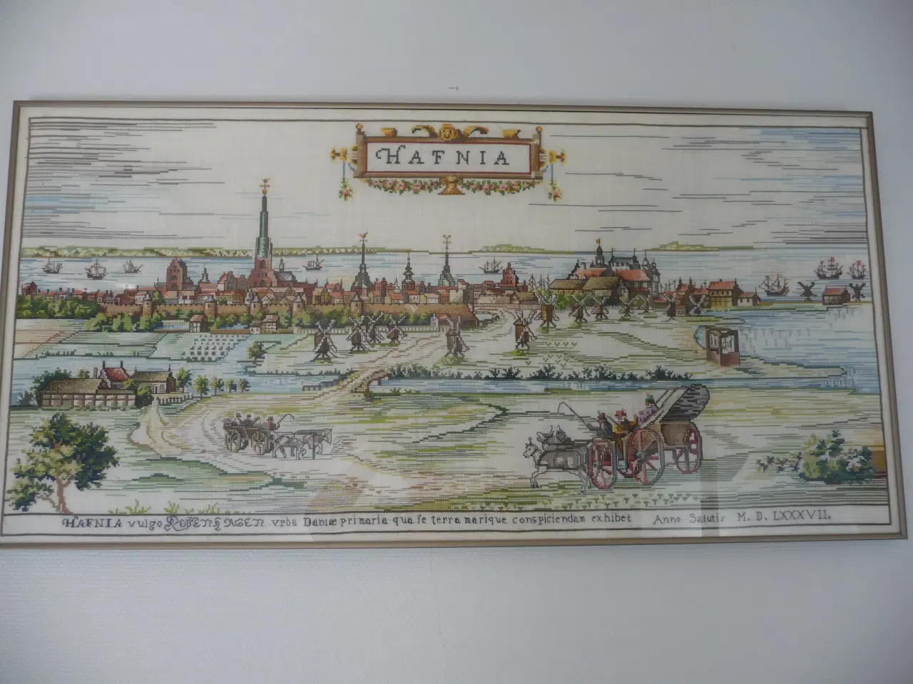 Billede 1 - Håndbroderet billede af København