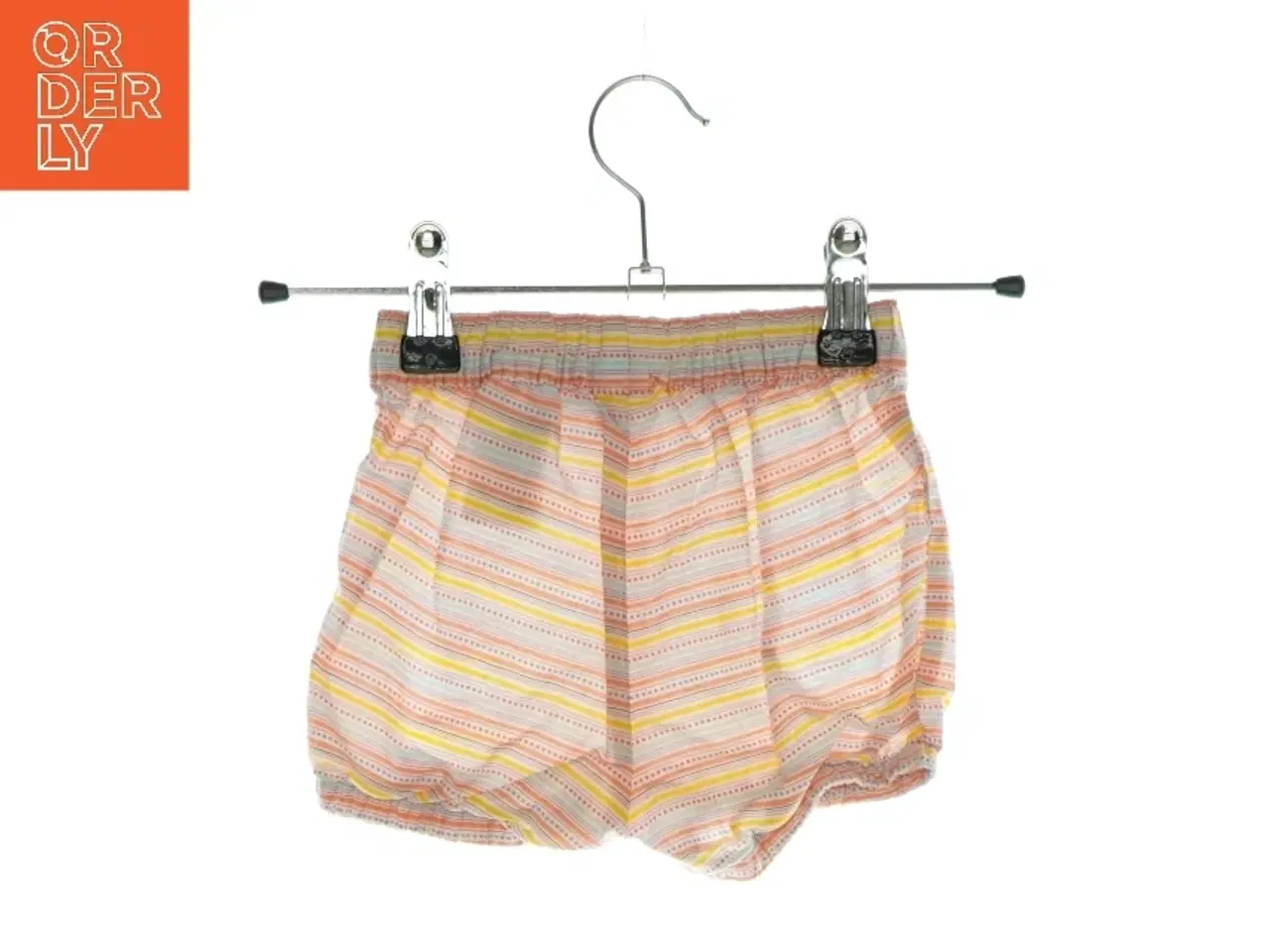 Billede 2 - Shorts fra H&M (Str. 74)