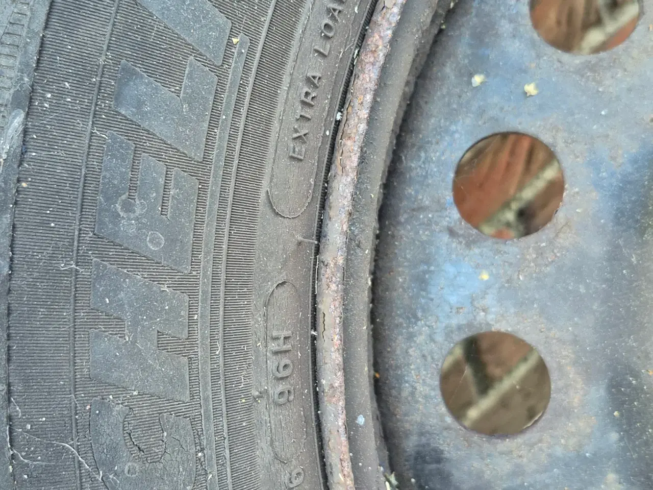 Billede 2 - Stålfælge med Michelin vinterdæk