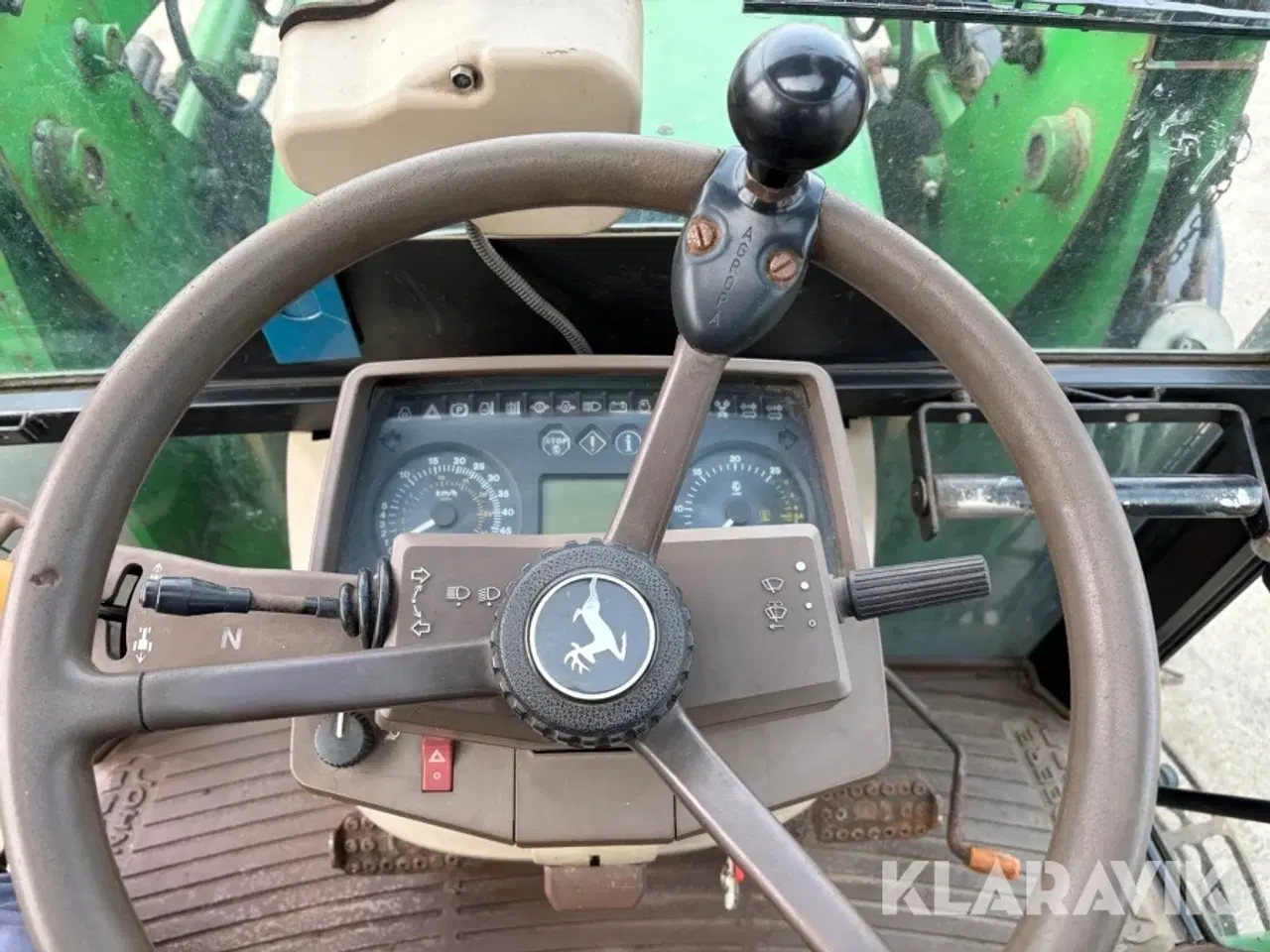 Billede 10 - Traktor John Deere 5620 med frontlæsser