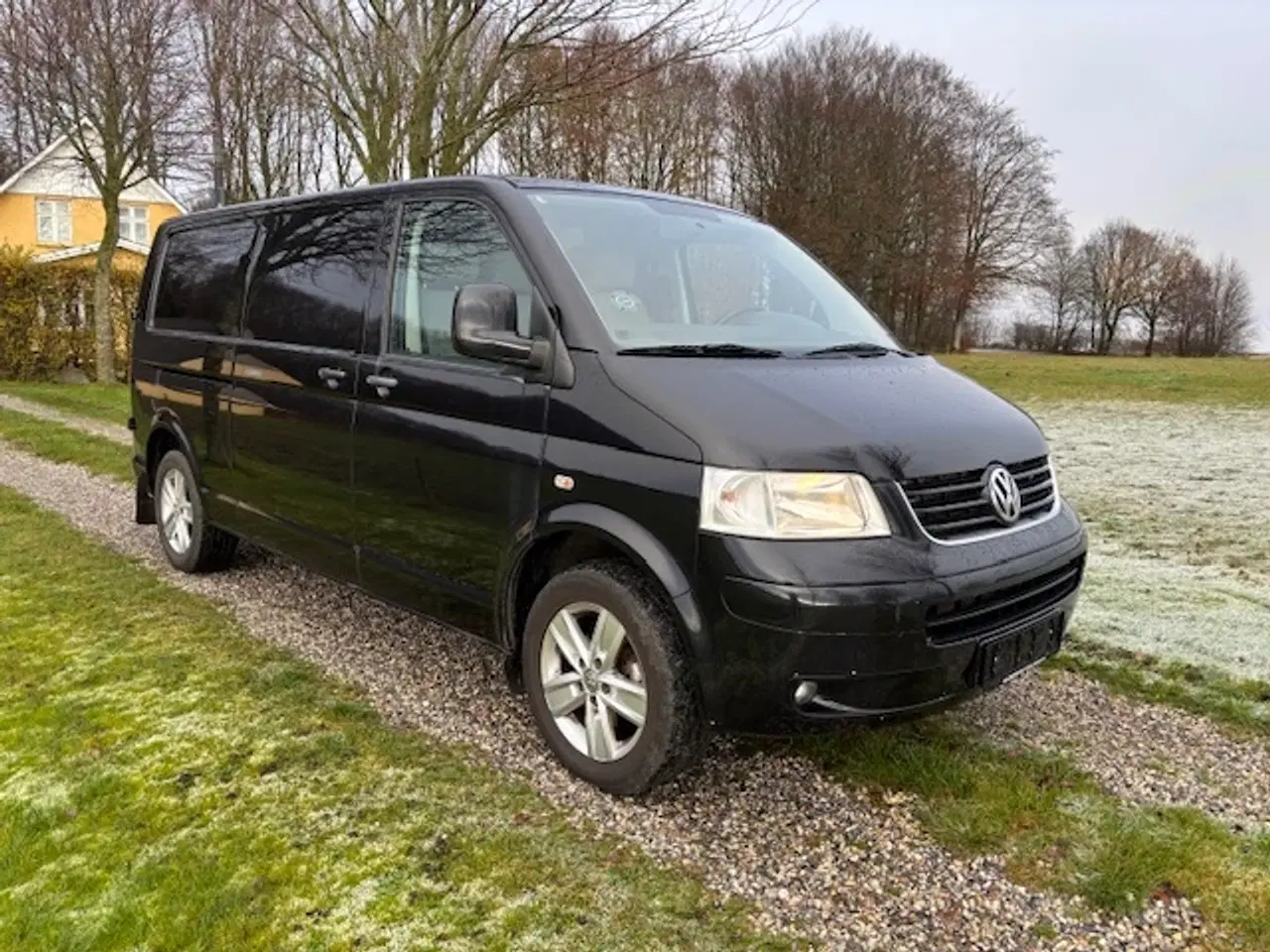 Billede 1 - VW Transporter 2,5 TDi 130 Kassevogn lang 4d Nysyn