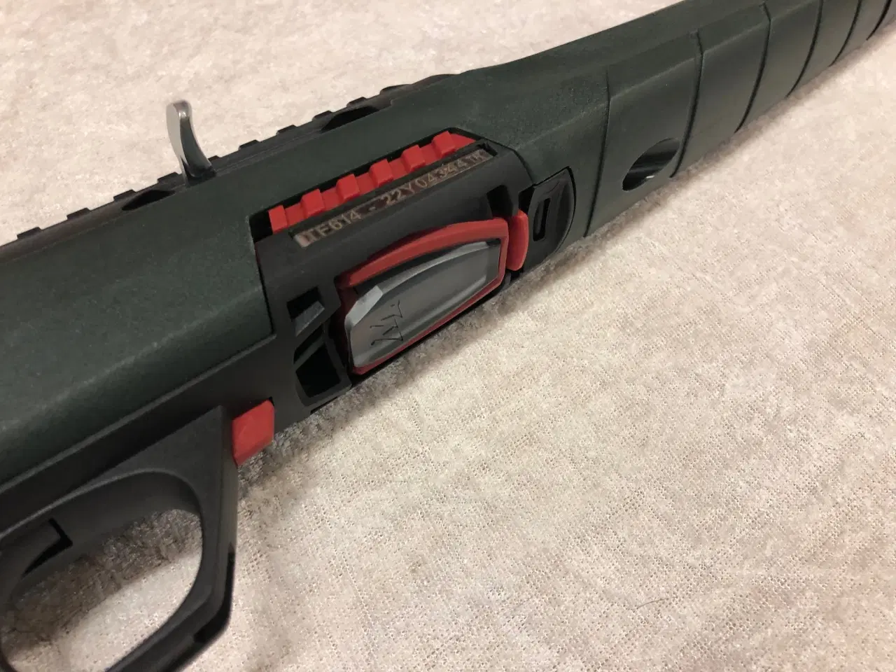 Billede 4 - Winchester Wildcat Stealth Halvautomat