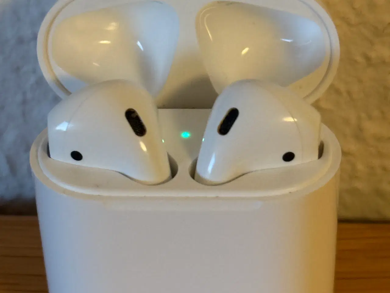 Billede 1 - Originale Apple AirPods Model A1523