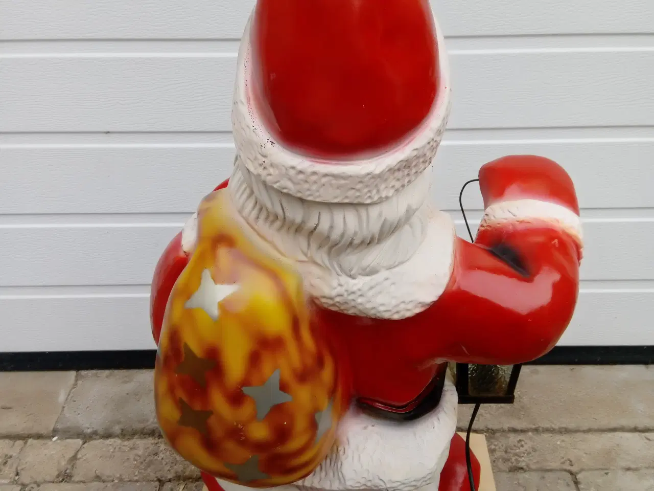 Billede 3 - Julemand med lys i lanternen, højde 75 cm