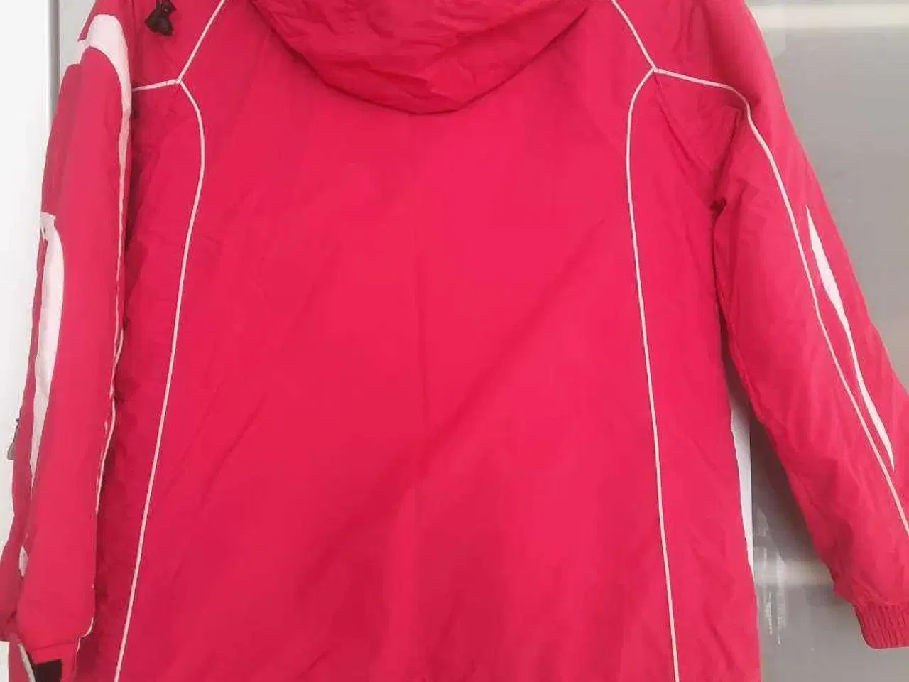 Billede 5 - Iguana skijakke til piger 