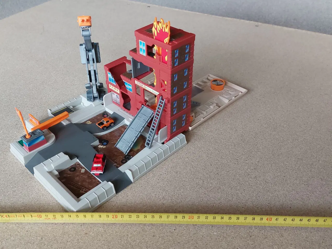 Billede 2 - Micro Machines Brandstation