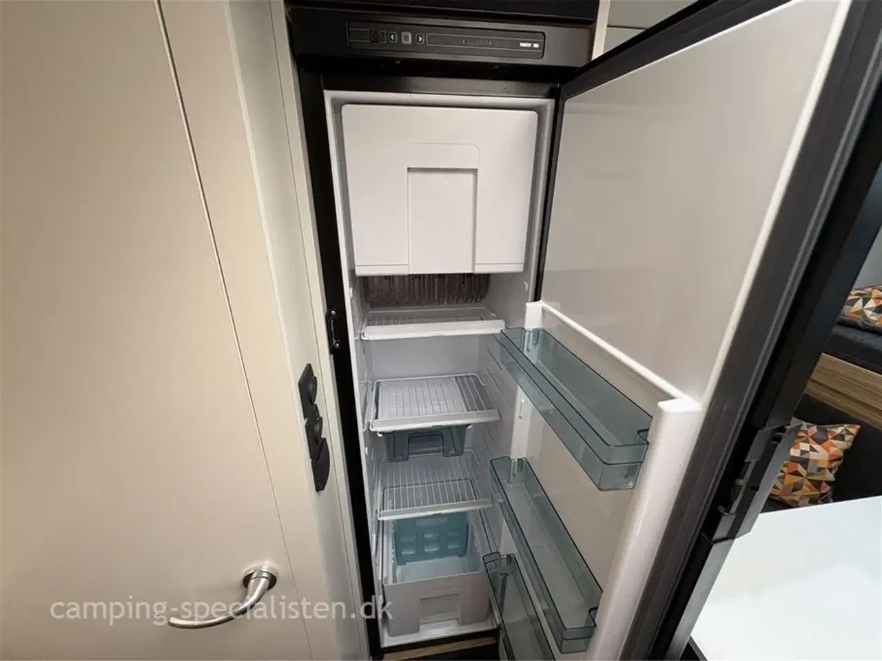 Billede 10 - 2019 - Adria Action 391 PH   Adria Action 391 PH 2019 - Se den nu hos Camping-Specialisten.dk