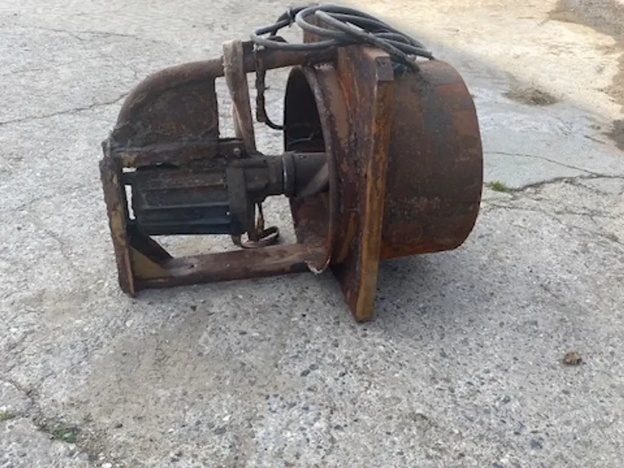 Billede 1 - Gylleomrører LJM 7,5kw