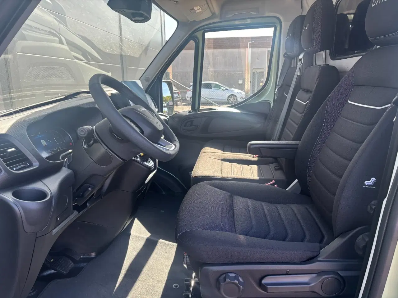 Billede 12 - Iveco Daily 3,0 35S21 12m³ Van AG8